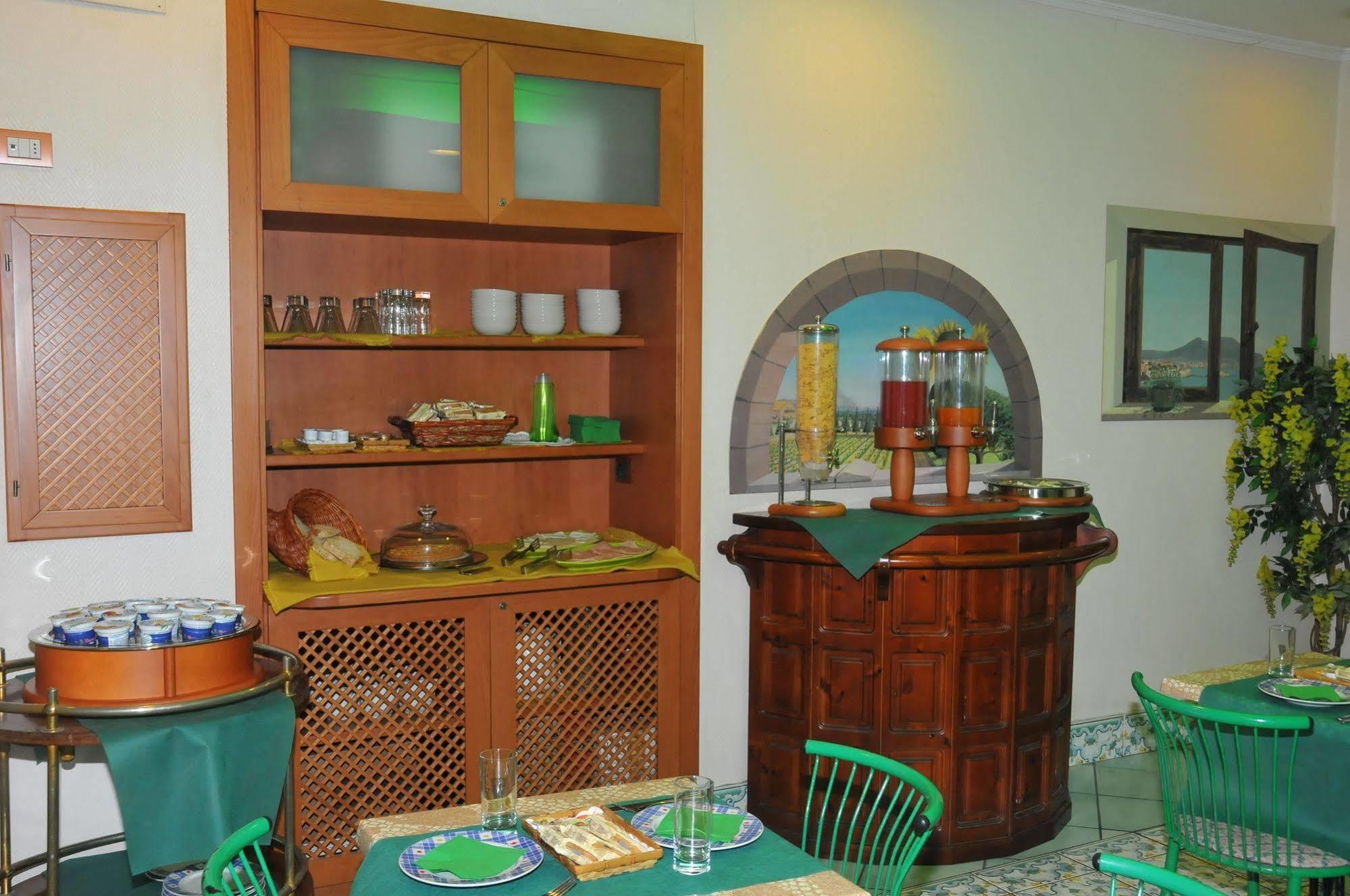 Hotel Potenza Neapol Zewnętrze zdjęcie